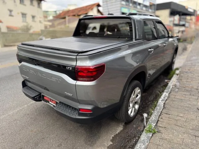 Chevrolet Montana — foto 9