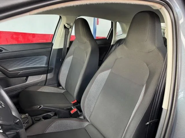 Volkswagen Polo — foto 4
